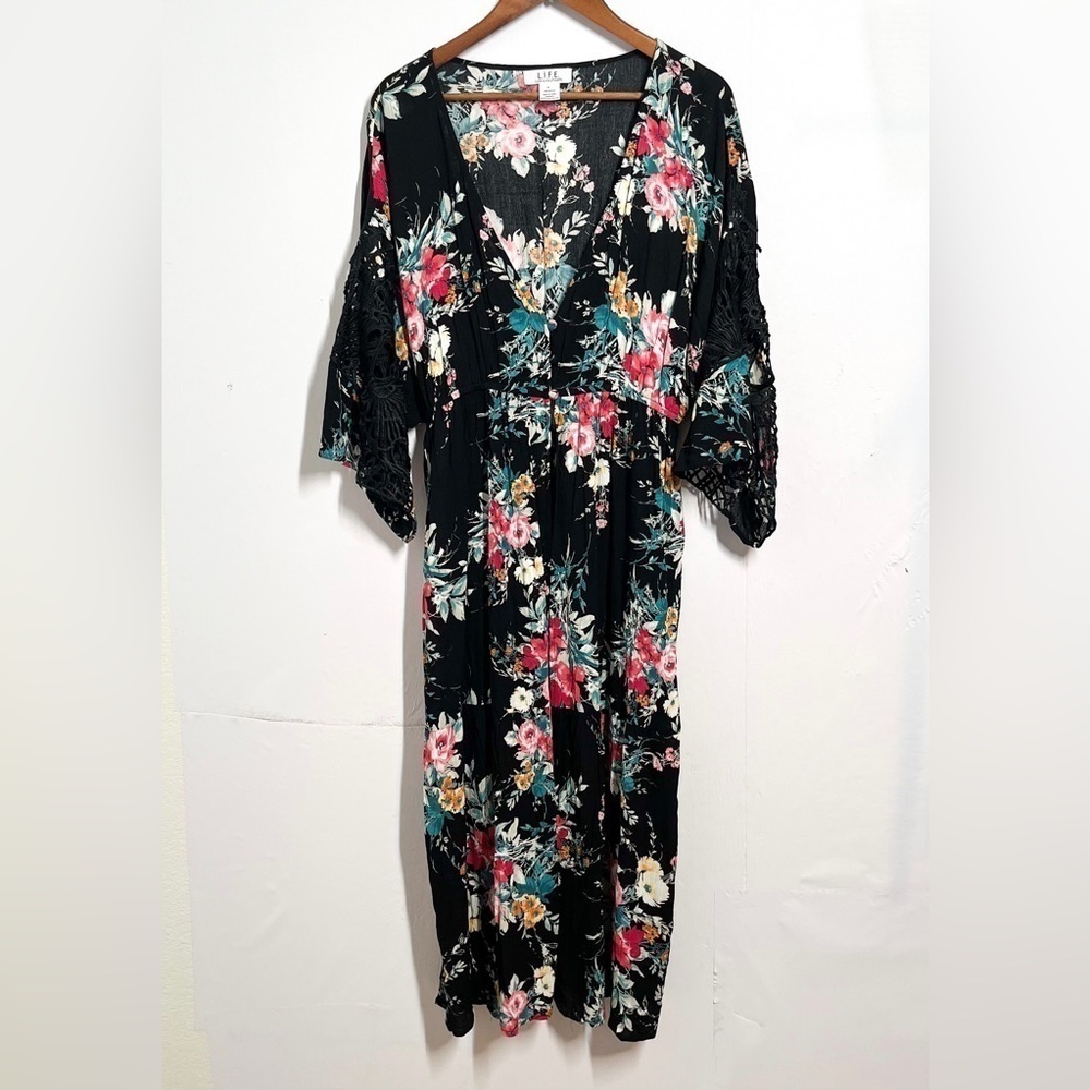 L.I.F.E. Kimono Long Cardigan Floral Lace trim Flowy Boho Women Size Medium